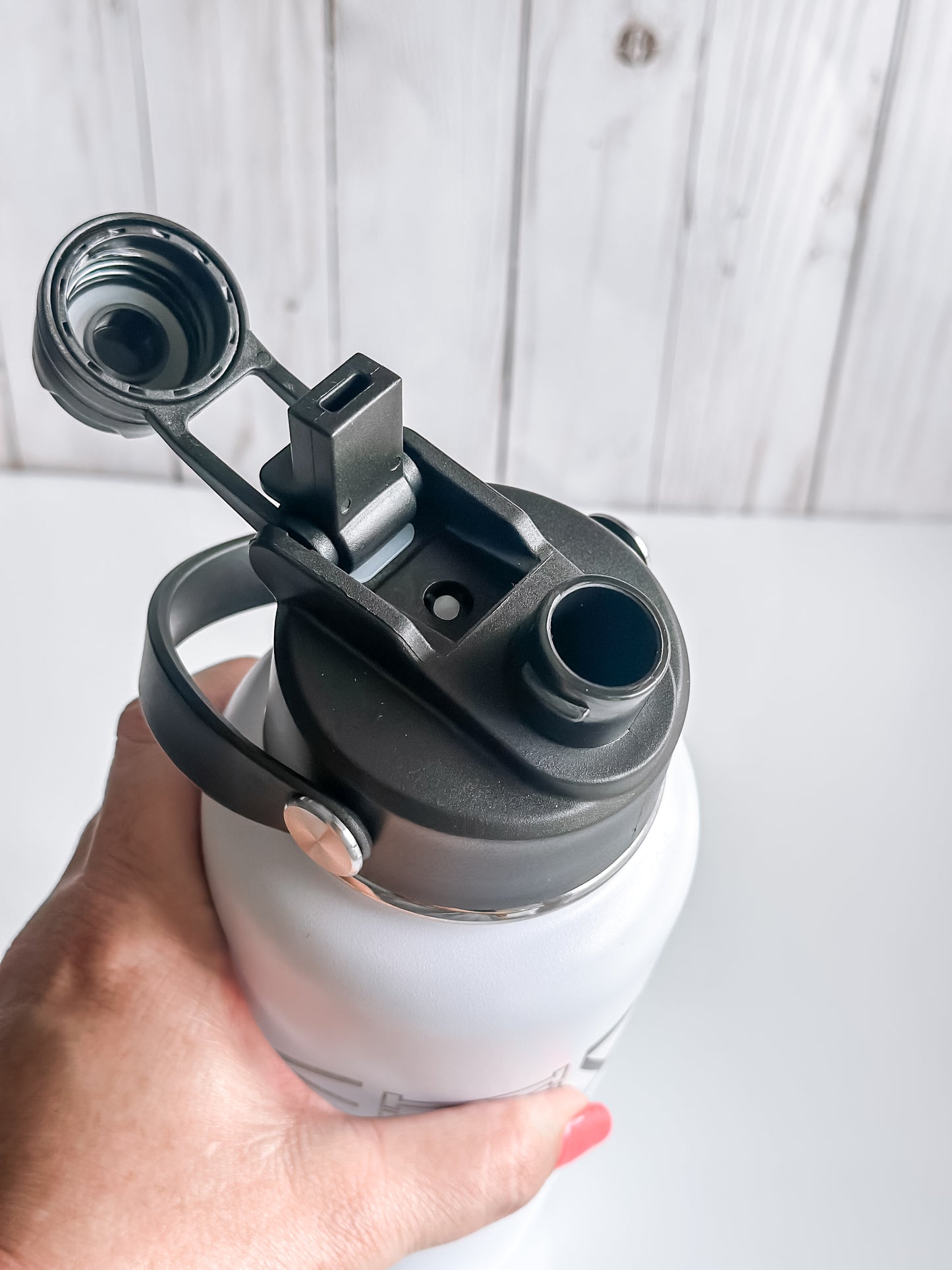 Sports water bottle - 32 oz.