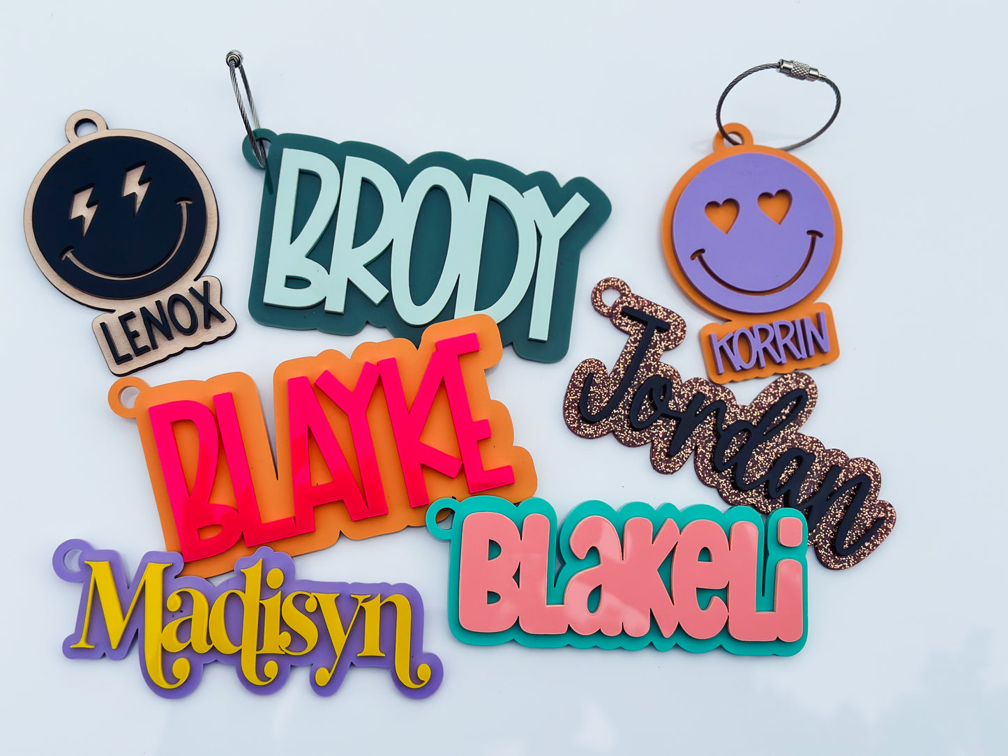 Acrylic Tag, Name Keychain, Personalized Name Clip, Backpack Keychain, Diaper Bag Tag, 3D Name Tag, Mama, Book Bag Tag