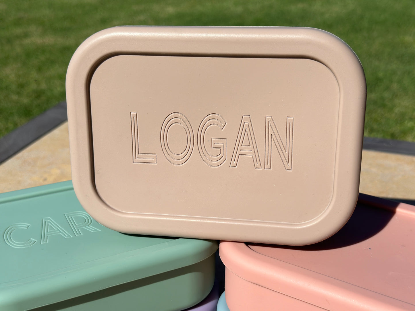 Personalized name silicone Lunch Box for kids, bento box, back to school, daycare snack box, snackle box, gift for child, travel snack tote